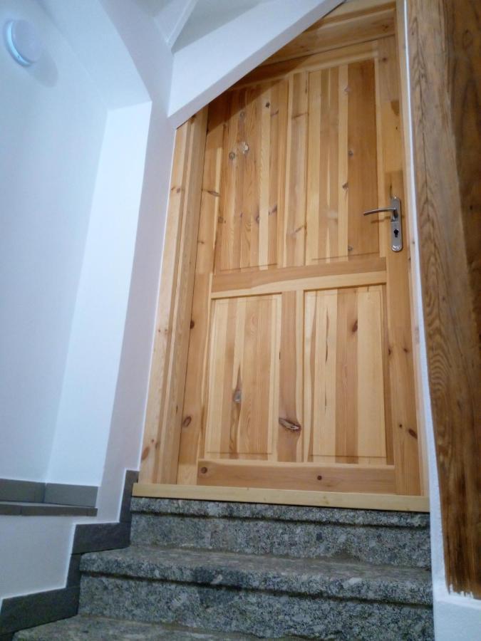 Apartman Albreit 1 ยาคีมอฟ ภายนอก รูปภาพ